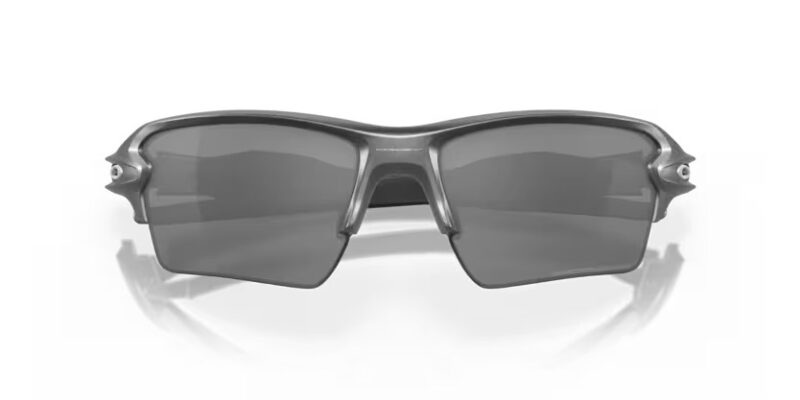 Oakley Flak 2.0 Steel Clear to Black Iridium Photocromic - Image 4