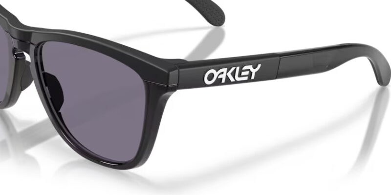 Oakley Frogskins Range XL Matte Black Prizm Grey - Image 2